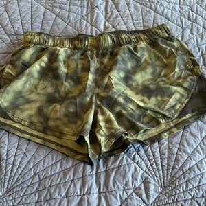 Athletic Works Green Tie-Dye Women's Athletic Shorts